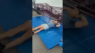 Floor Bicycle Crunches     #core #abdominals #obliques #alternating #crossbody #crunches