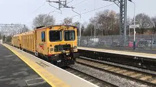 Kettering Station 6u07 Network rail maintenance train with my girlfriend Maddison kyne 15/3/23