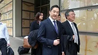 Expert says analysis of shares shows wash trading