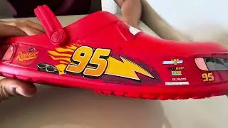 Comprei um Crocs da China rel&acirc;mpago mcqueen
