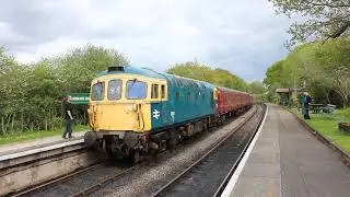 33 111 pulls into Harmans Cross on the Corfe Shuttle.