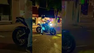Yamaha FZ-09 sounds nutty with the akrapovic exhaust 💥🏍️ #fz09 #yamaha #shorts