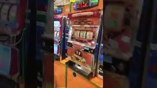 The Japanese Style of happiness. Game center #games #japangames #viralgames