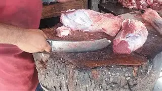 Amazing Cow Cutting By Expert Butcher | Beef Cutting Skills | Cow Meat Cutting...