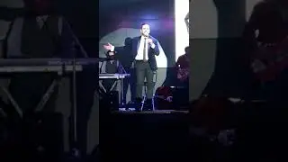 Iv&aacute;n Caraza.  Me va