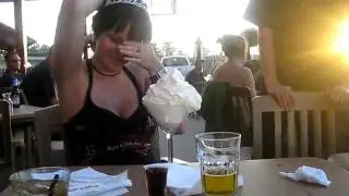 Muff Dive