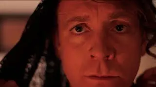 Season 2 - Episode 2 - NOT LOOKING