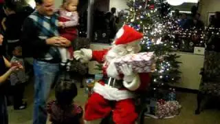 Santa Visits B&V 2009