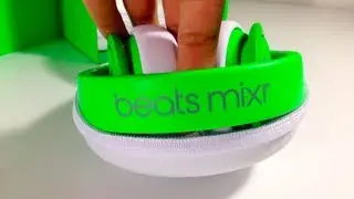 beats by dre neon green mixr unboxing