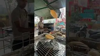 Flying Bhatura of Gurgaon Civil Lines wala #foodkars #streetfood