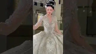 Luxury wedding dress with long train #weddingdress #bridesmaids #bridal #dress