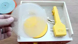 3D printed custom disc for a 1970s Fisher Price record player