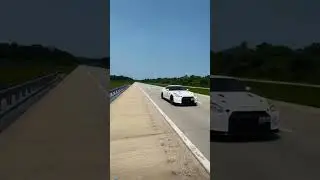 #gtr #flyby #cars #carvsbike #carvscar #trending #viral #nissangtr #motercycle