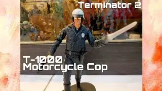 NECA T - 1000 Motorcycle Cop from Terminator 2 [Action Figure Review]