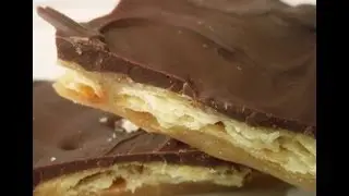 Terribly Terrific Toffee AKA Christmas Crack | Sugar & Spice Collaboration Day 8