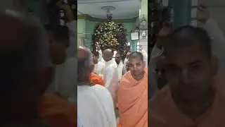 Haladhar Swami Maharaj kirtan