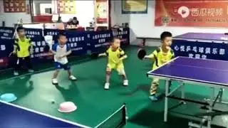 How do kids train table tennis in China?