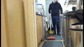 Just Vacuuming: 1 - Numatic Henry HVR200A  + Airobrush