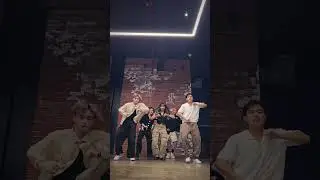 Stray Kids - 