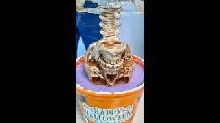 SKULLpture Gypsum Art just in time for Halloween 💀🎃