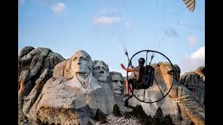 Paramotor Adrenaline Mount Rushmore - Glider Sim - Earth Online