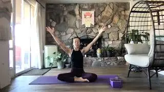 60 min Balancing Half Moon Vinyasa Flow