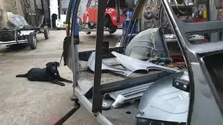 Weer stappen verder met ket laswerk carrosserie Citro&euml;n 2cv6 special 