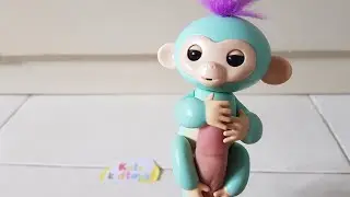 Wowwee Fingerlings Interactive Baby Monkey
