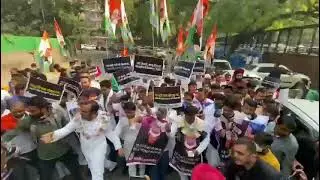 IYC holds a protest against the failed demonetisation, on its 5th anniversary.#srinivasBV #iyc