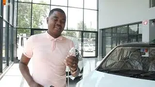 Zimbabwe's First Solar Powered Electric Car | Newsbite