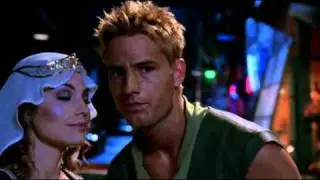 Oliver  as Robin Hood and Lois as Maid Marian from Smallville