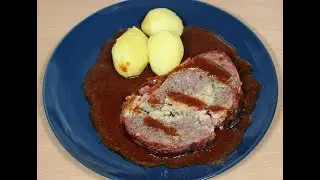 Weihnachtliche Bacon Bomb mit Rotweinsauce