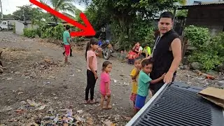 Papá de Escuelita SE ESCONDE DE NOSOTROS EN PLENO VÍDEO EN VIVO.