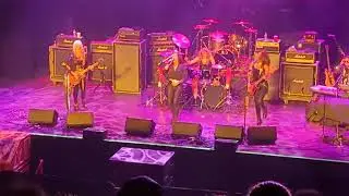 Vixen - Living On the Edge of a Broken Heart - Riviera Theater 10/2/2024