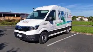 Nouveau véhicule de livraison Blanchisserie
