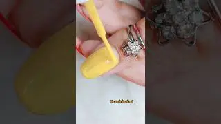 Simple Yellow and orange colour nail art 💅#nailart #nails #shorts