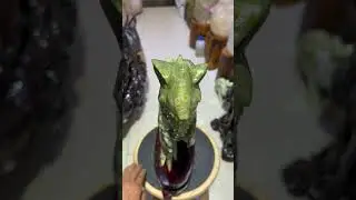 Giant crystal dinosaur. #crystal #crystalshop #crystaltok ＃crystals