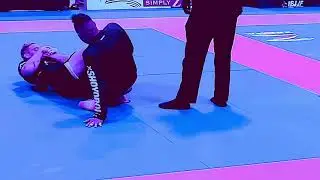 411 Leg Lock Entry
