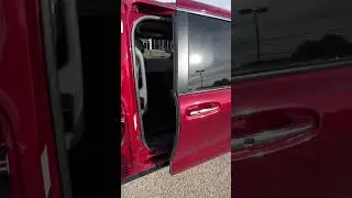 Red 2022 Toyota Sienna TECHNOLOGY PACKAGE / OPTIONAL Brockville ON 1000 Islands Toyota | Stock Numbe