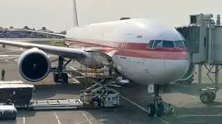 GARUDA JAMAN DULU? Garuda Indonesia Retro Livery Boeing 777-300ER GA982 Jakarta to Jeddah PK-GIK