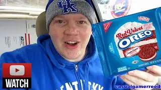 Reed Reviews Red Velvet Oreos
