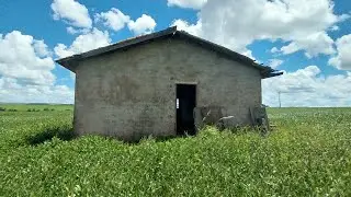 Espírito de um homem assassinado perturba o assassino até ele confessar o crime