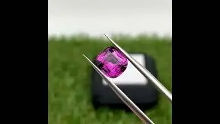 Гранат Малая 3.75 карата, сертификат GFCO. Телеграм канал: @GRALJEWELRY. Цена 565 евро за камень!