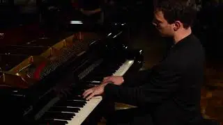 Bach/Siloti, Preludio in Si minore.  Gabriele Strata