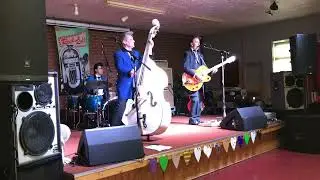 The Rhythm Aces - Mayfair rock n roll club - rock with the caveman