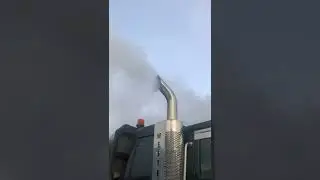 ✅out 😳cold start on Deleted Detroit diesel DD16 600 horsepower #yt