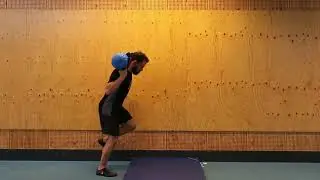 Single leg hops onto mat Aquabag ACL protocol | Ultimateinstability