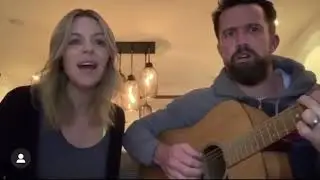 Kate Olson & Rob McElhenney sound on   GIFs   Imgur