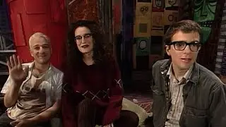 Rivers Cuomo and Matt Sharp on Alternative Nation (November 18, 1994)