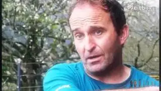 Ugartemendi baserrian izan dira Xuban eta Iker